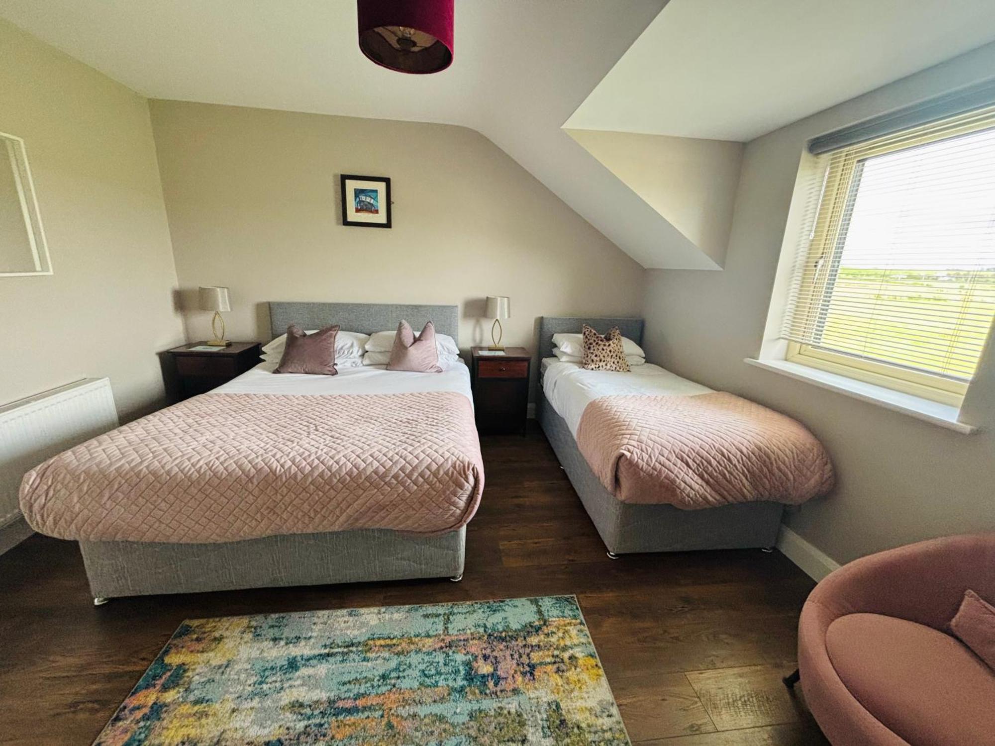 Doolin Village Accomodation Eksteriør billede